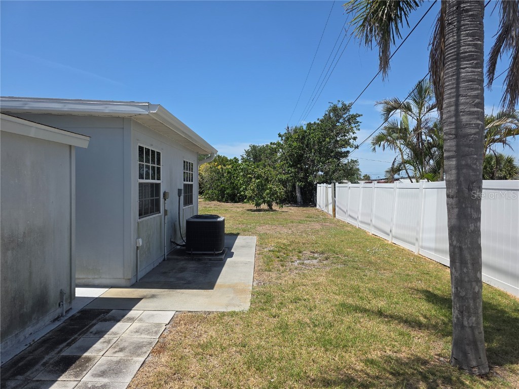 1160 Sharlo Circle Englewood FL 34224 D6144542 image13