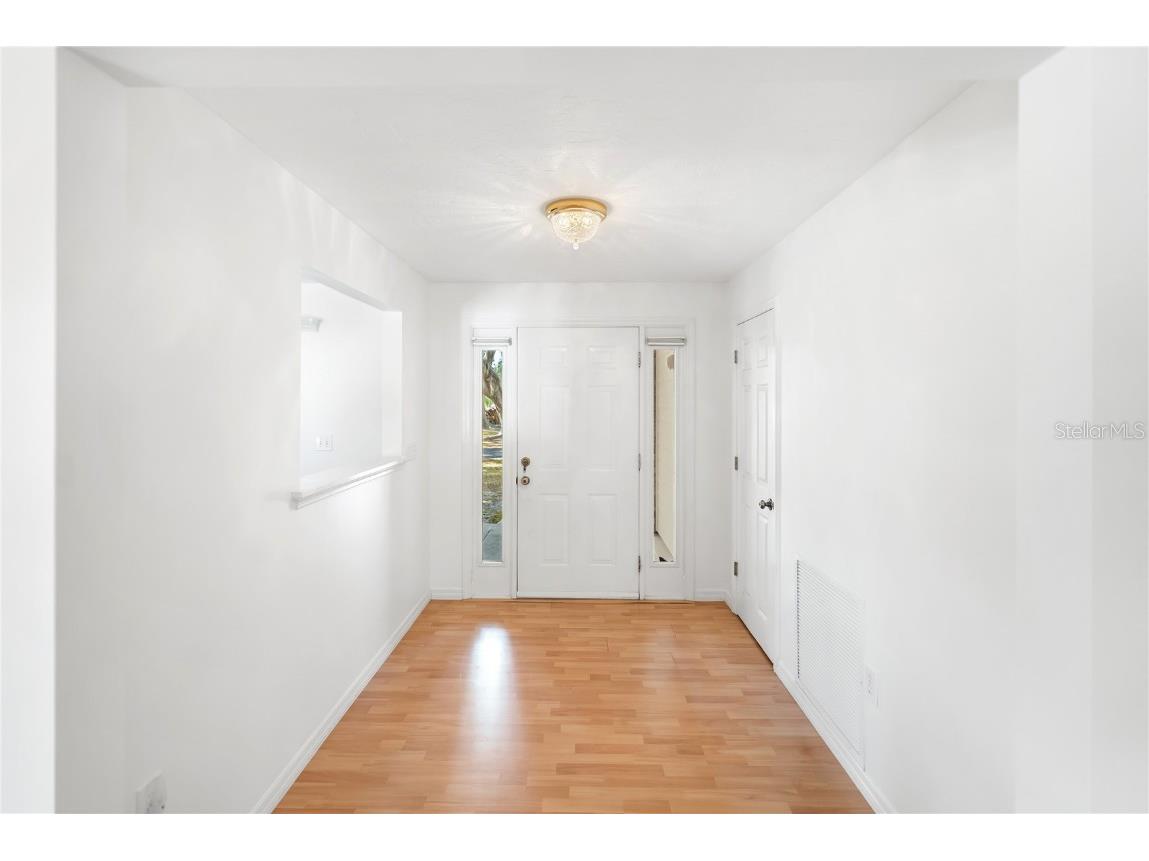 1160 Wagon Wheel Drive Sarasota FL 34240 A4673997 image12