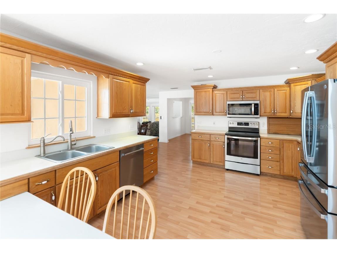 1160 Wagon Wheel Drive Sarasota FL 34240 A4673997 image17