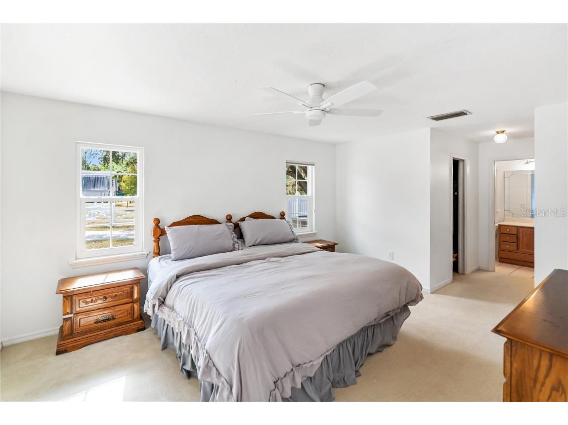 1160 Wagon Wheel Drive Sarasota FL 34240 A4673997 image22