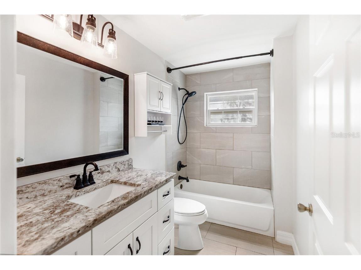 1160 Wagon Wheel Drive Sarasota FL 34240 A4673997 image40