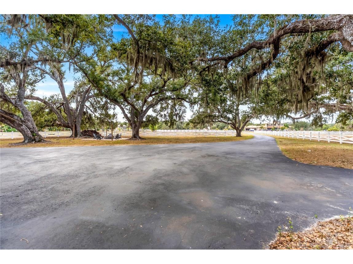 1160 Wagon Wheel Drive Sarasota FL 34240 A4673997 image51