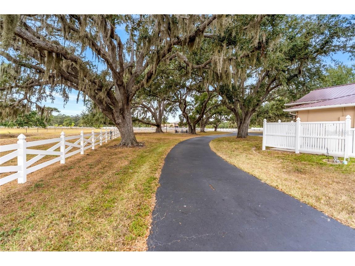 1160 Wagon Wheel Drive Sarasota FL 34240 A4673997 image56