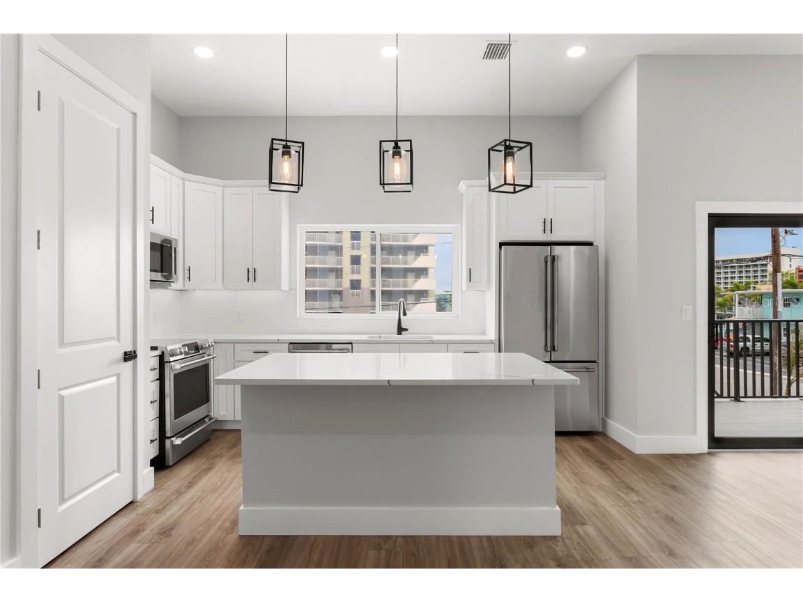 11605 1st Street E #B3 Treasure Island FL 33706 U8195560 image15