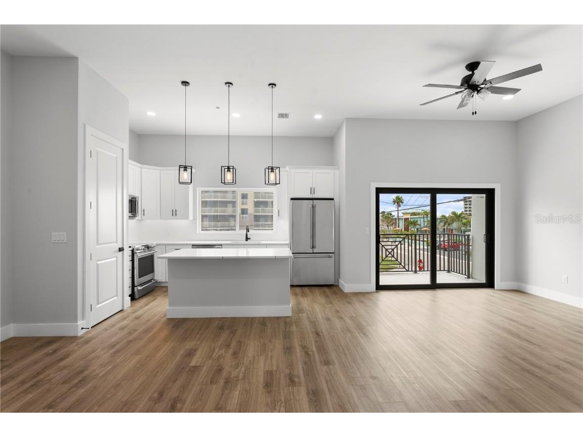 11605 1st Street E #B3 Treasure Island FL 33706 U8195560 image4