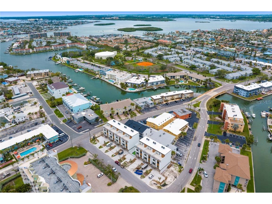 11605 1st Street E #B3 Treasure Island FL 33706 U8195560 image40