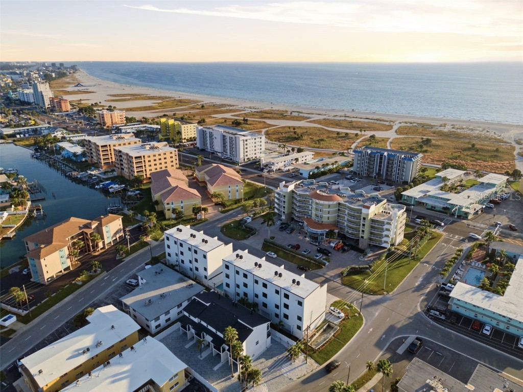 11605 1st Street E #B1 Treasure Island FL 33706 U8225803 image3