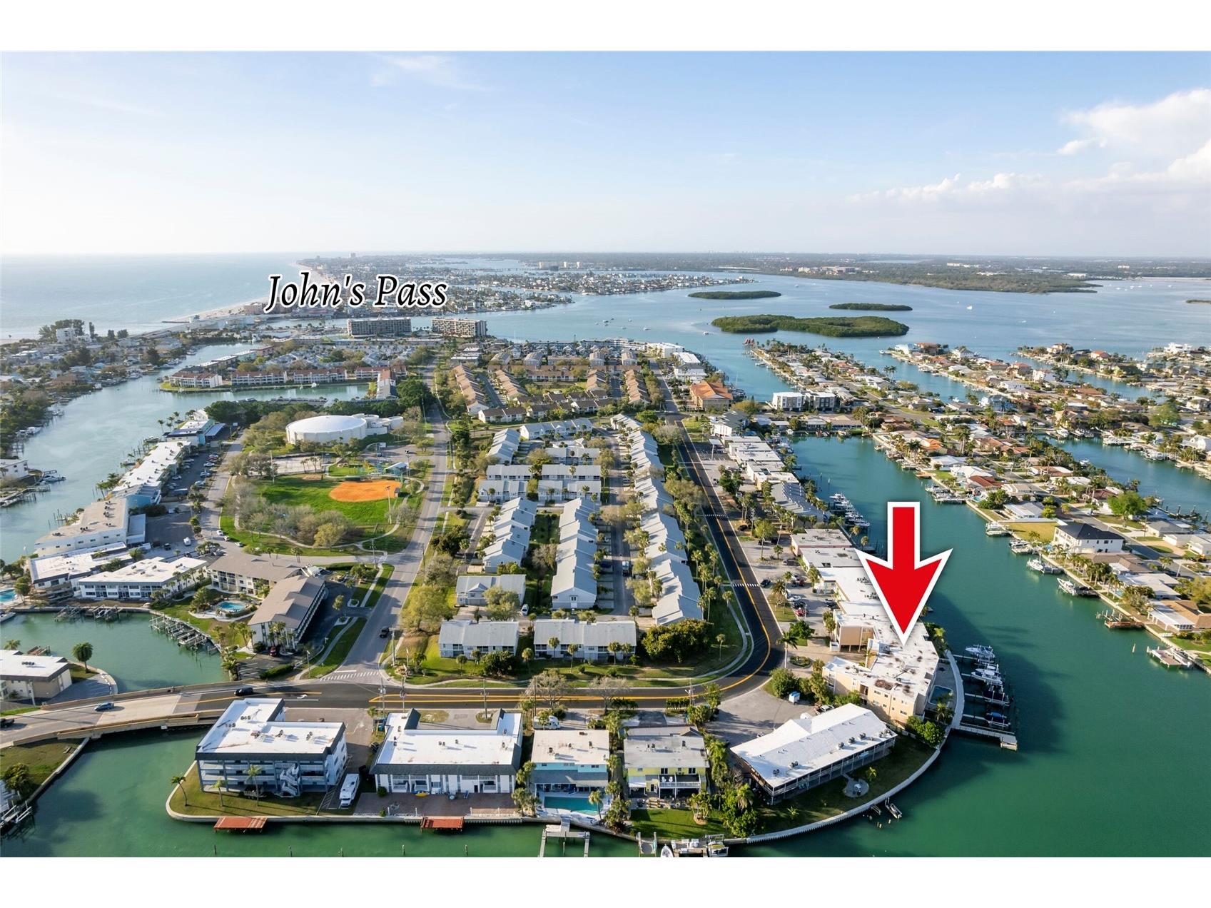 11605 3rd Street E #207 Treasure Island FL 33706 TB8473617 image1