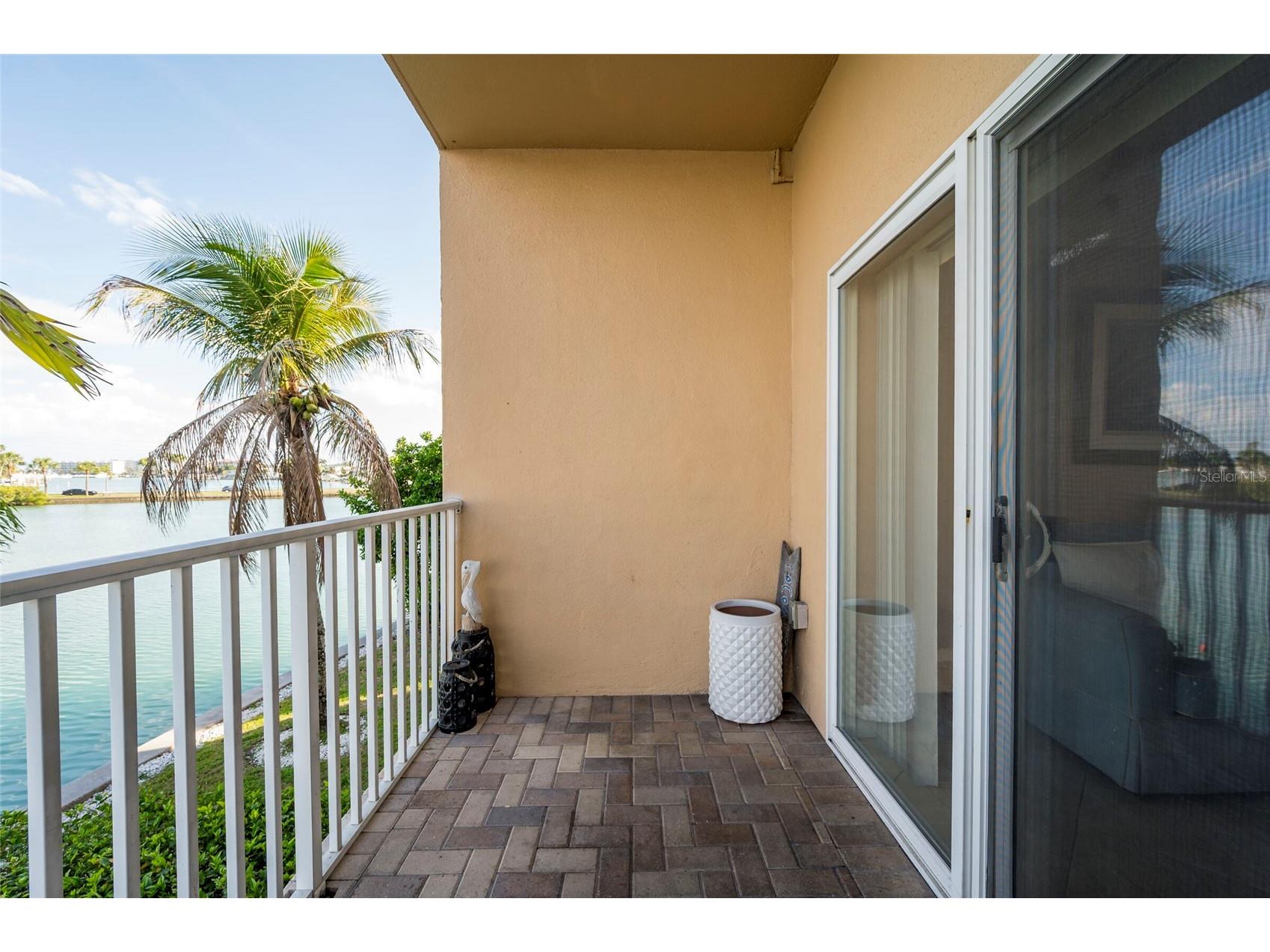 11605 3rd Street E #207 Treasure Island FL 33706 TB8473617 image20