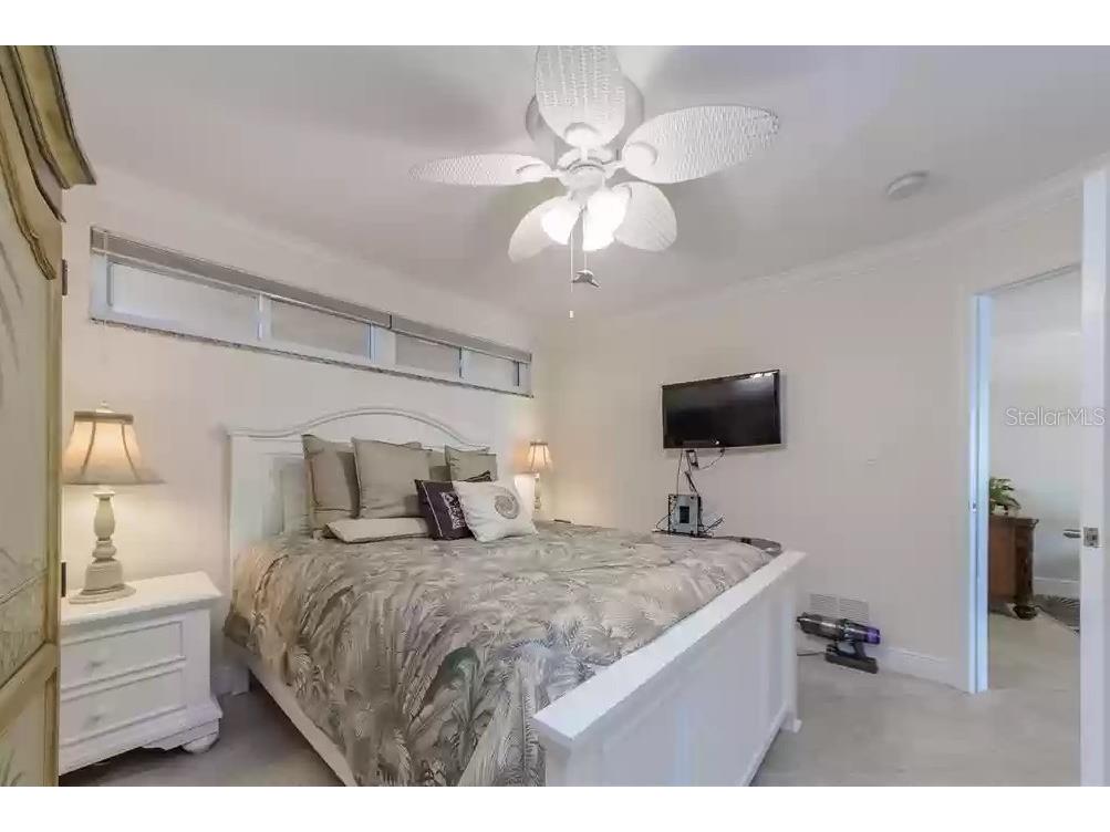 11605 3rd Street E #305 Treasure Island FL 33706 - ICW-BOCA CIEGA BAY TB8455217 image20