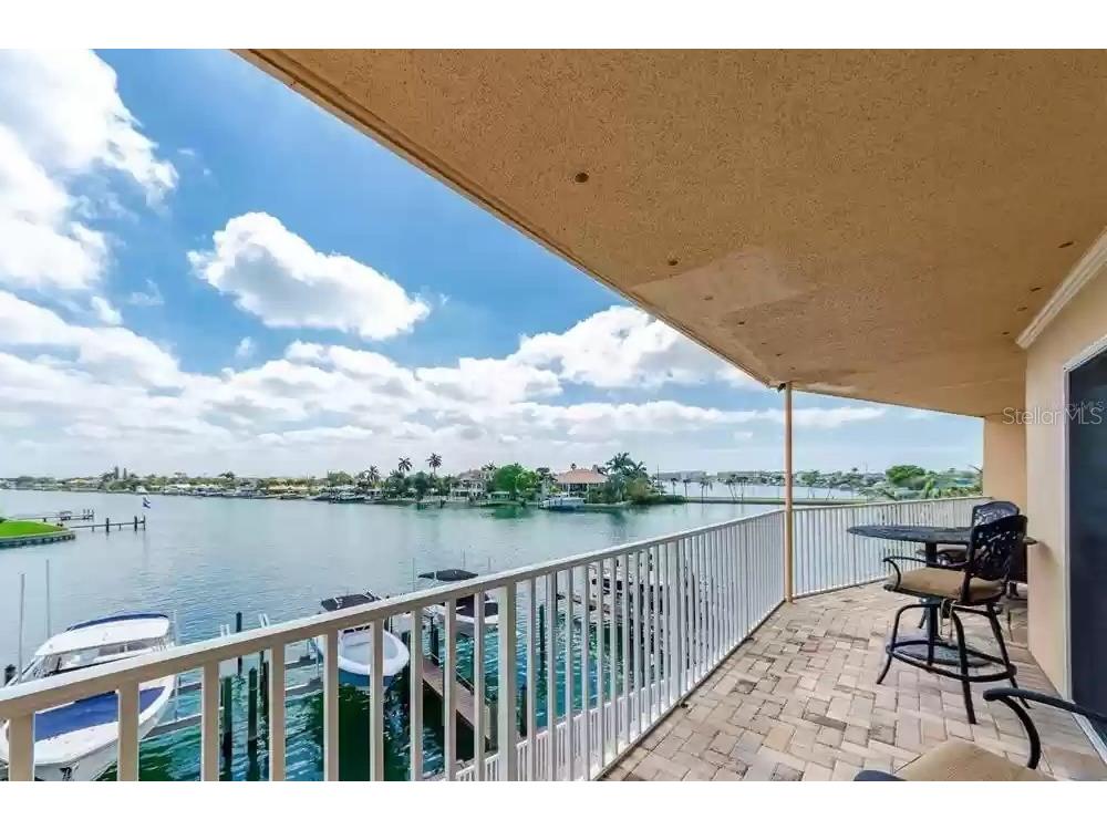 11605 3rd Street E #305 Treasure Island FL 33706 - ICW-BOCA CIEGA BAY TB8455217 image9