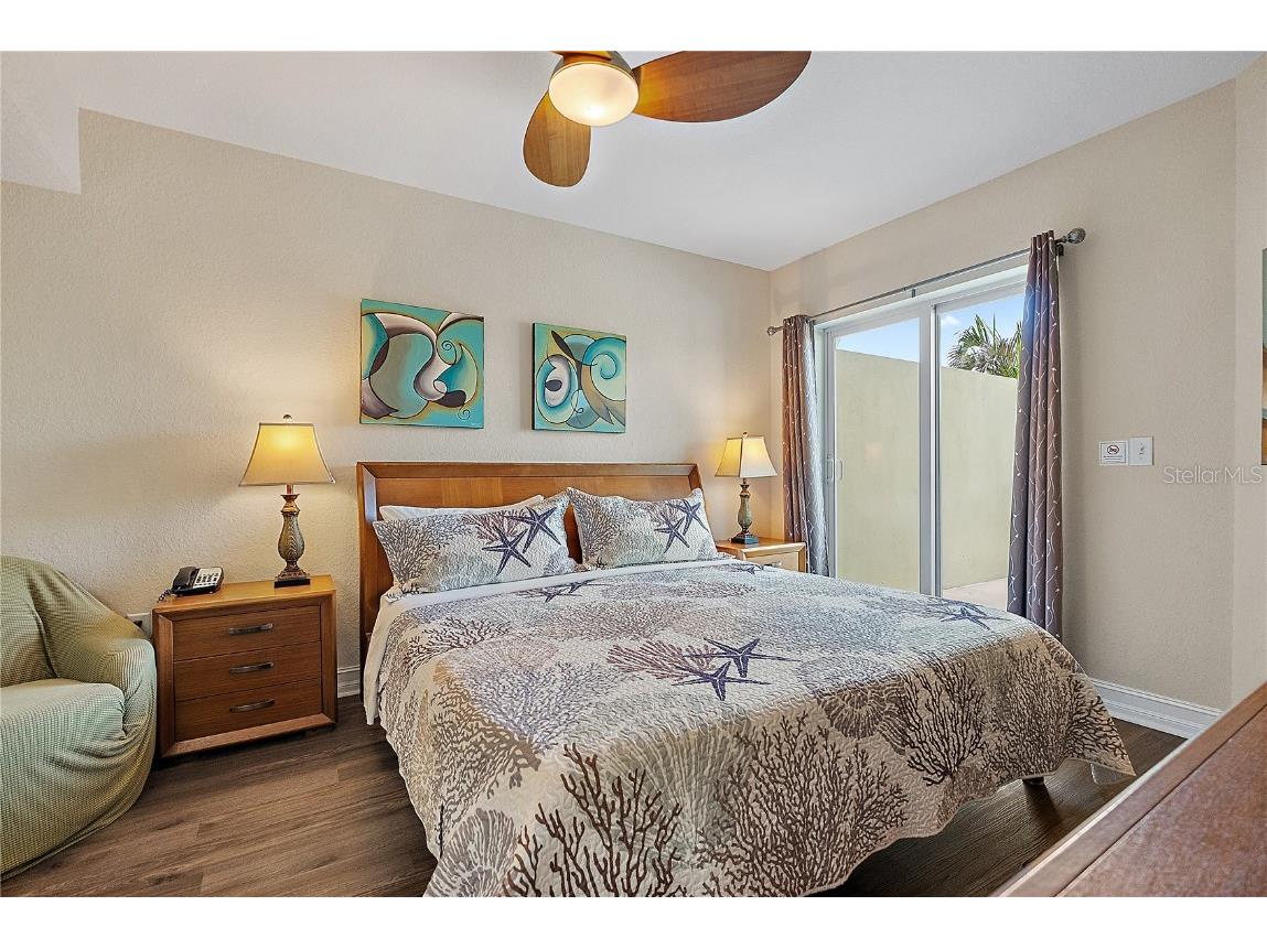 11605 Gulf Boulevard #203 Treasure Island FL 33706 TB8372162 image10