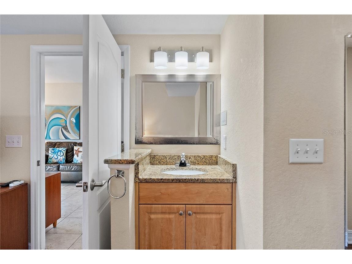 11605 Gulf Boulevard #203 Treasure Island FL 33706 TB8372162 image15