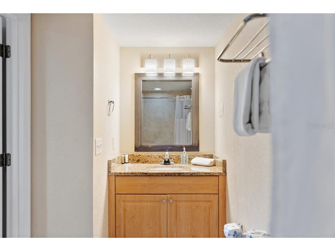 11605 Gulf Boulevard #203 Treasure Island FL 33706 TB8372162 image16