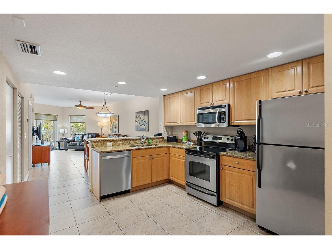 11605 Gulf Boulevard #203 Treasure Island FL 33706 TB8372162 image19