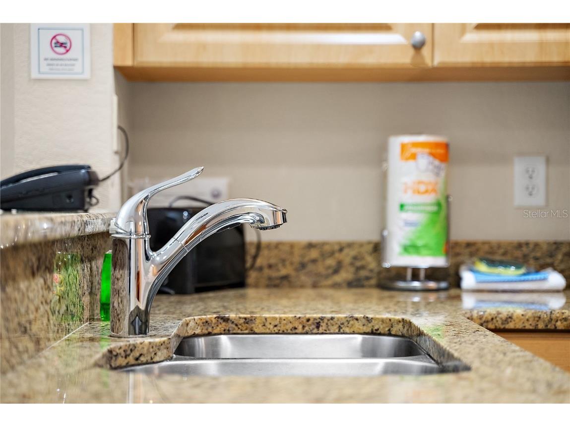 11605 Gulf Boulevard #203 Treasure Island FL 33706 TB8372162 image21