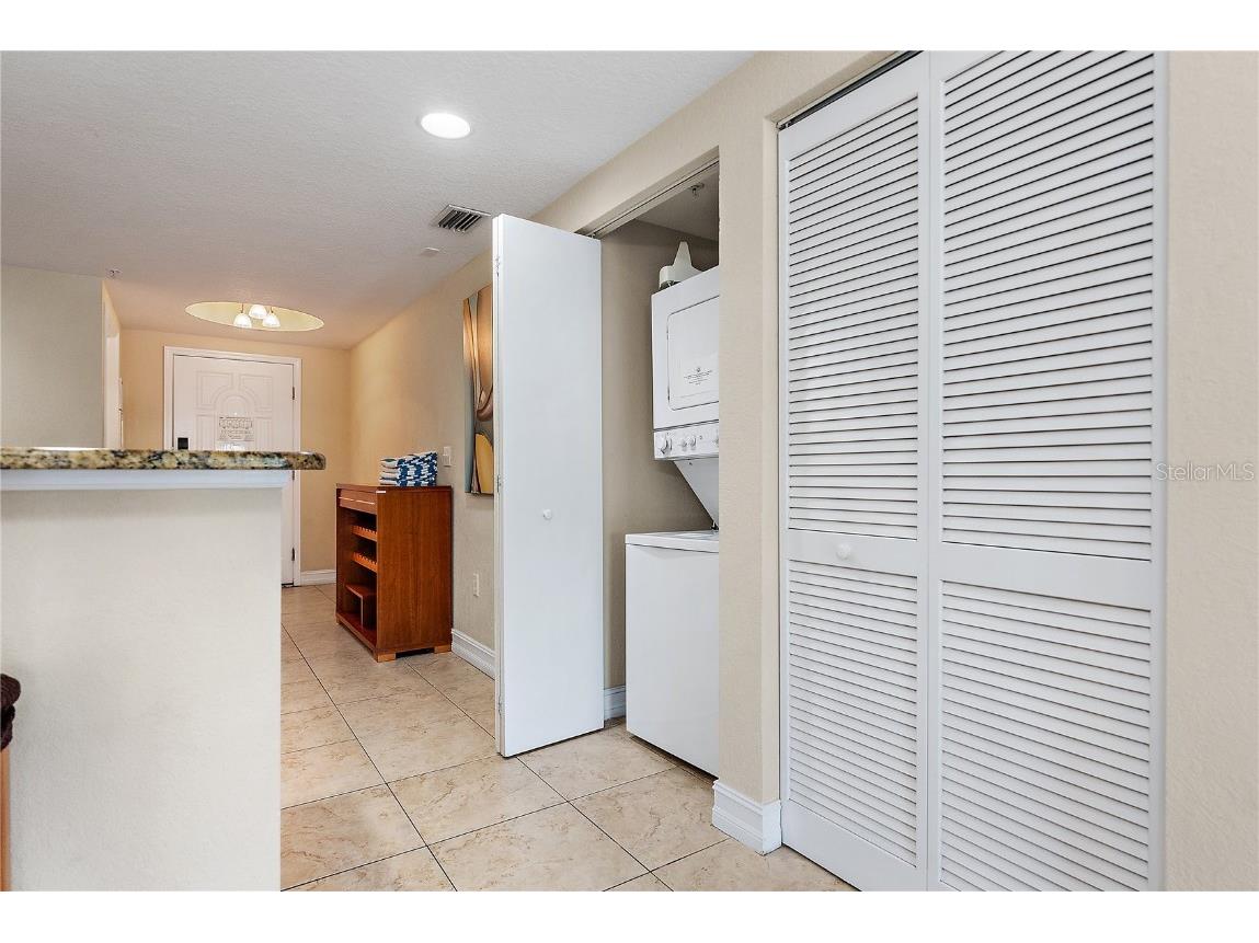 11605 Gulf Boulevard #203 Treasure Island FL 33706 TB8372162 image23