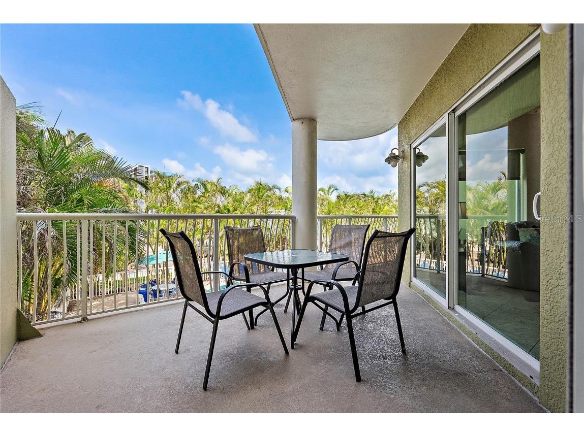 11605 Gulf Boulevard #203 Treasure Island FL 33706 TB8372162 image25