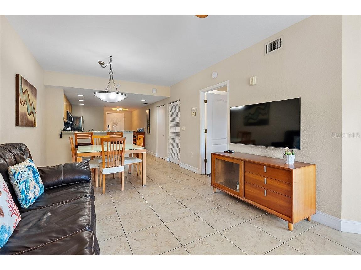 11605 Gulf Boulevard #203 Treasure Island FL 33706 TB8372162 image7