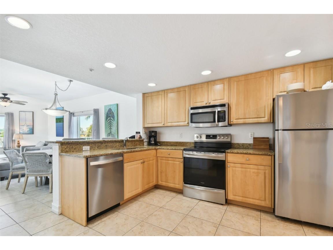 11605 Gulf Boulevard #208 Treasure Island FL 33706 TB8455155 image10