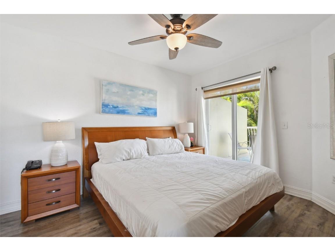 11605 Gulf Boulevard #208 Treasure Island FL 33706 TB8455155 image16