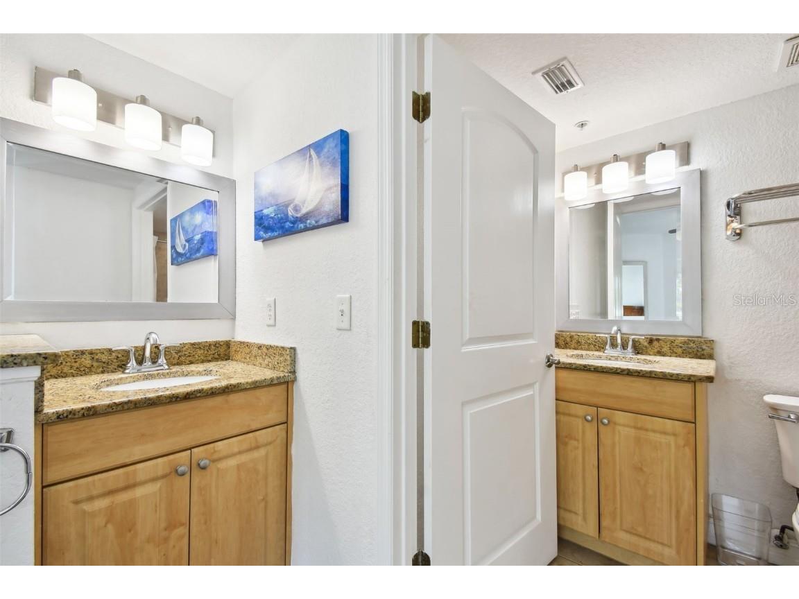 11605 Gulf Boulevard #208 Treasure Island FL 33706 TB8455155 image18