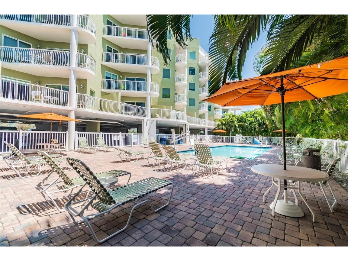 11605 Gulf Boulevard #208 Treasure Island FL 33706 TB8455155 image3