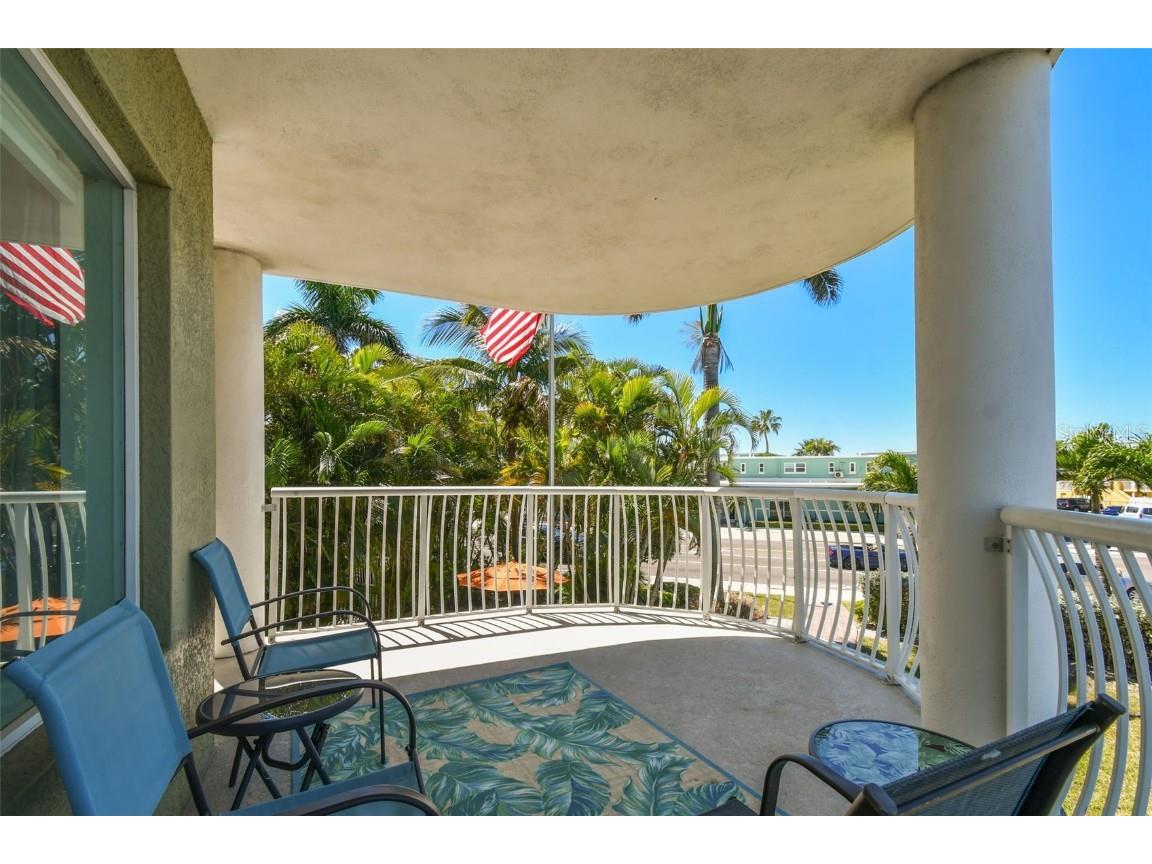 11605 Gulf Boulevard #208 Treasure Island FL 33706 TB8455155 image6
