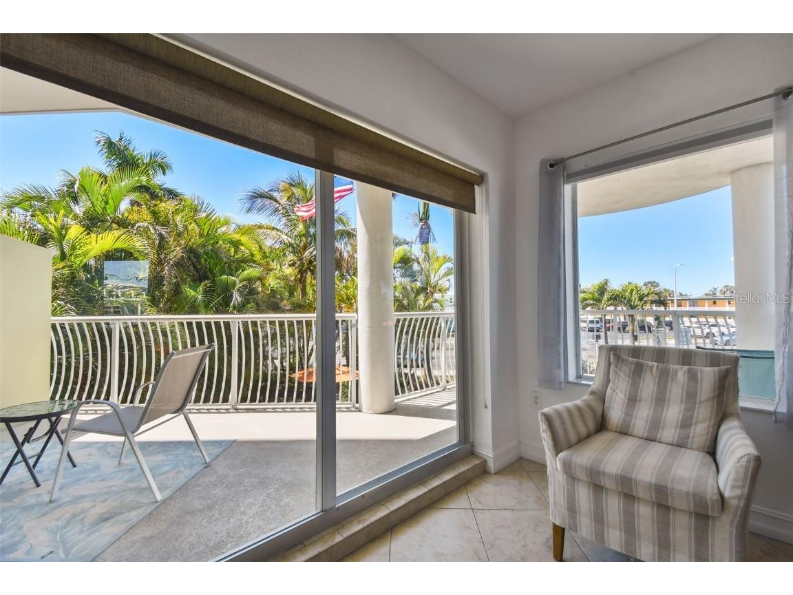 11605 Gulf Boulevard #208 Treasure Island FL 33706 TB8455155 image7