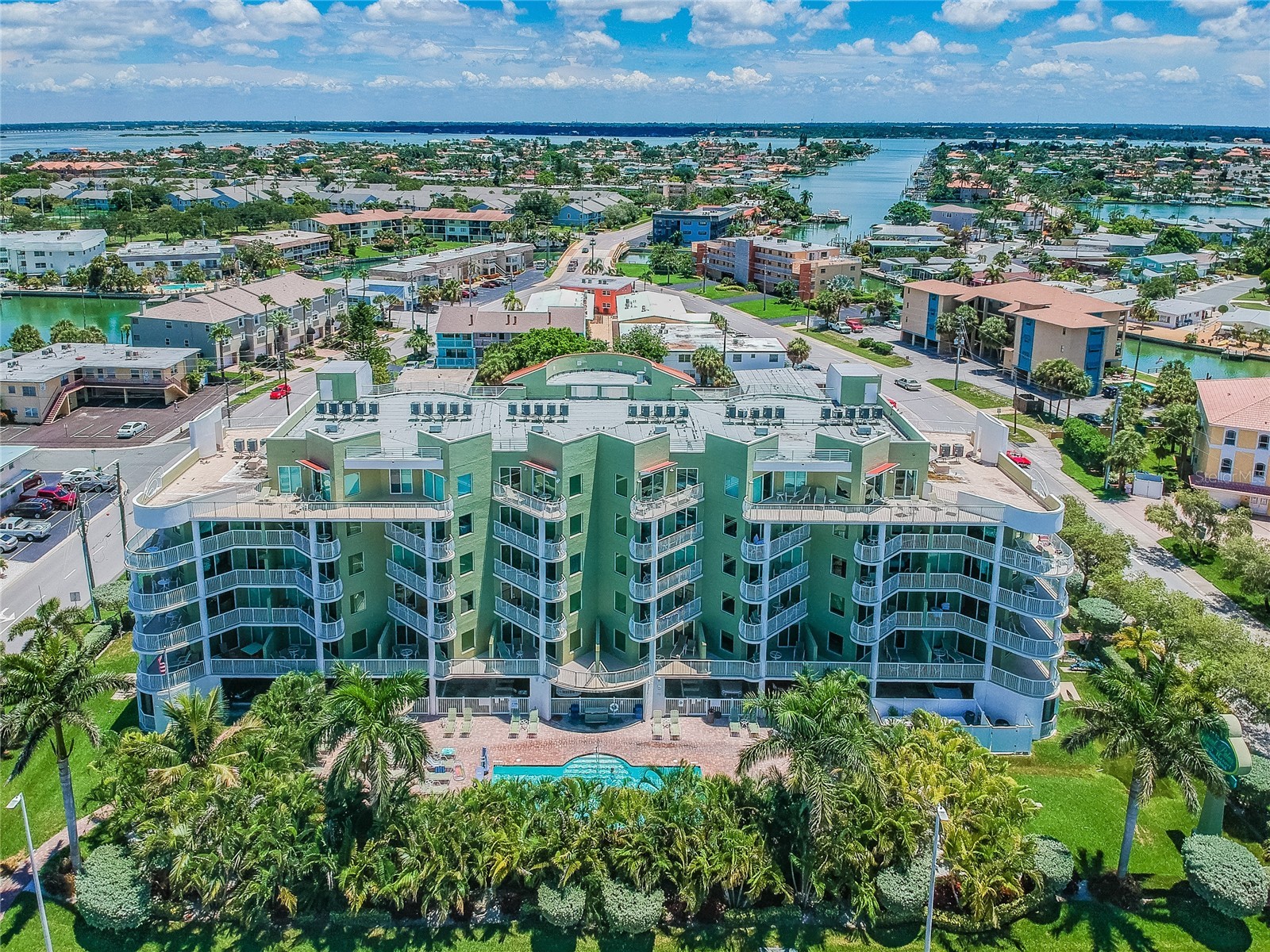 11605 Gulf Boulevard #402 Treasure Island FL 33706 - GULF OF MEXICO TB8401616 image2