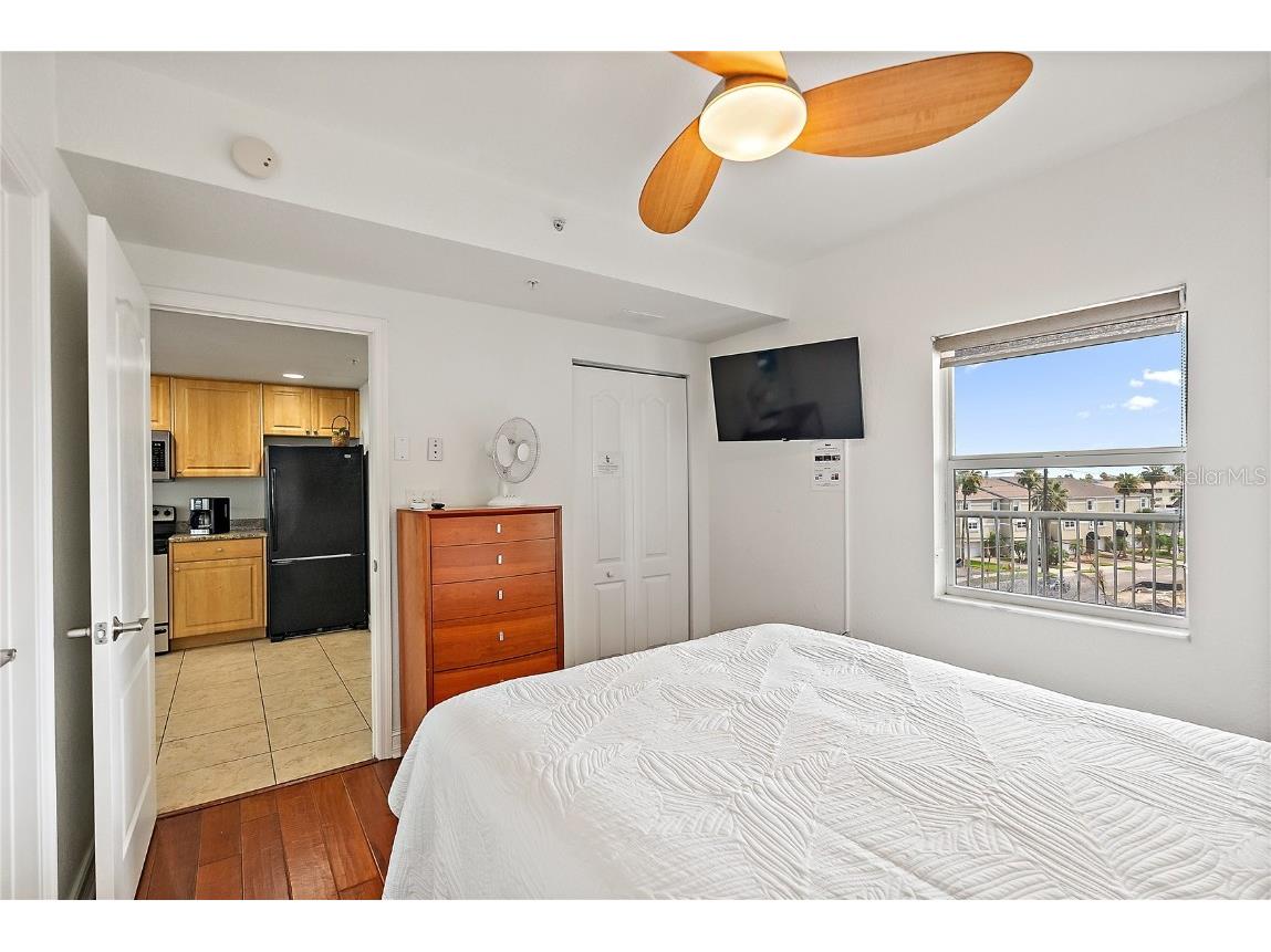 11605 Gulf Boulevard #408 Treasure Island FL 33706 - GULF OF MEXICO TB8406703 image19