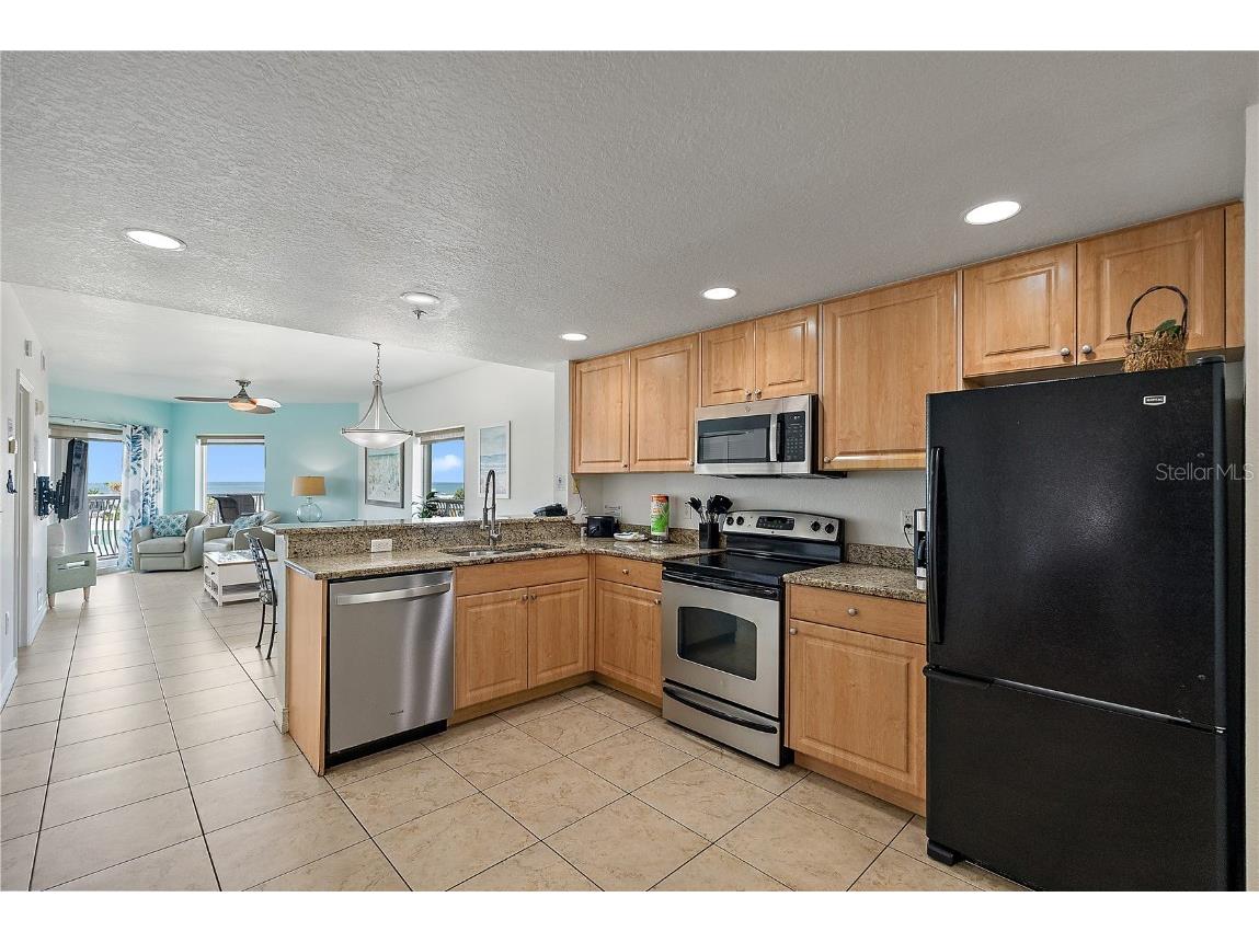 11605 Gulf Boulevard #408 Treasure Island FL 33706 - GULF OF MEXICO TB8406703 image22
