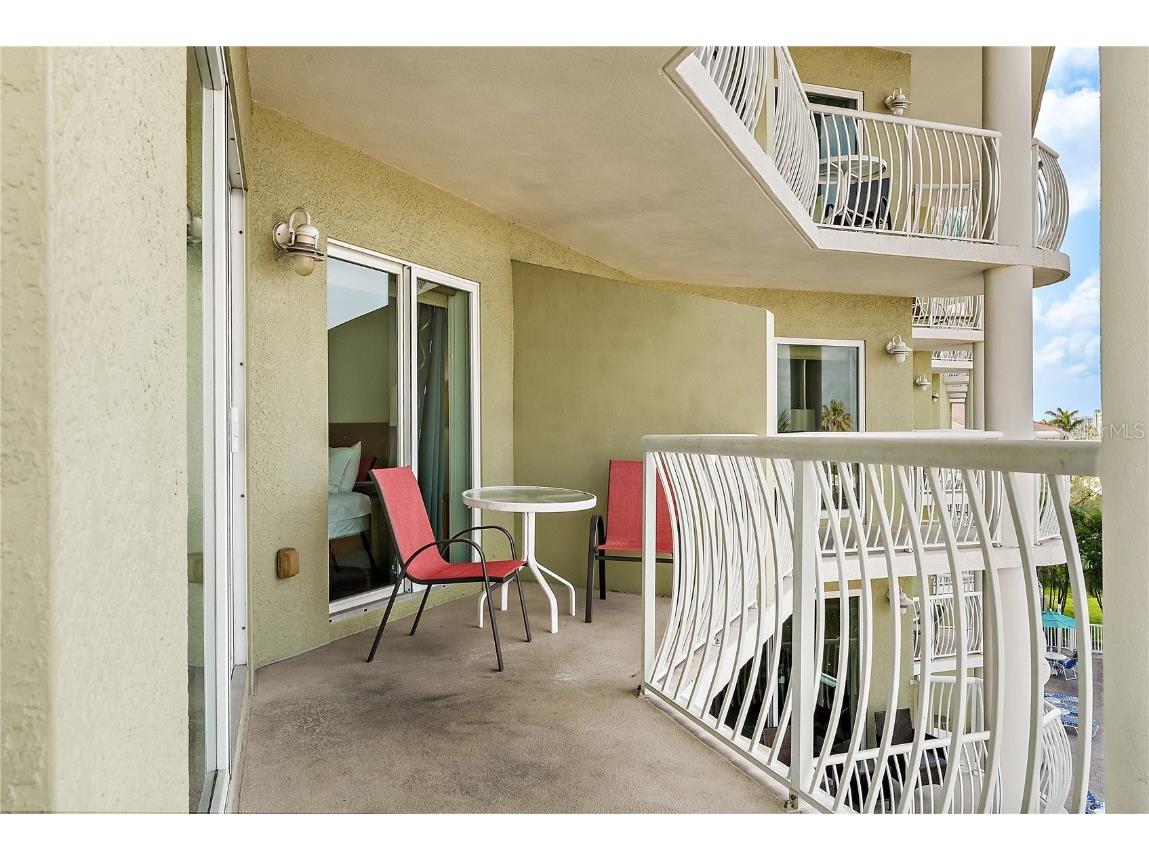11605 Gulf Boulevard #408 Treasure Island FL 33706 - GULF OF MEXICO TB8406703 image32