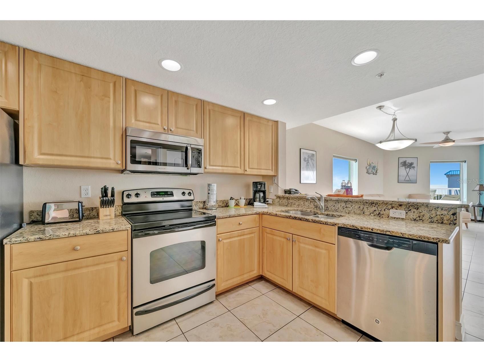 11605 Gulf Boulevard #501 Treasure Island FL 33706 - GULF OF MEXICO TB8476615 image9