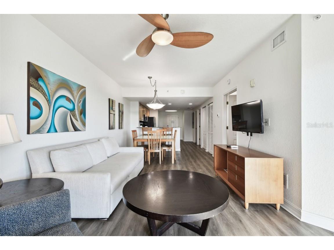 11605 Gulf Boulevard #502 Treasure Island FL 33706 - GULF OF MEXICO TB8329499 image17