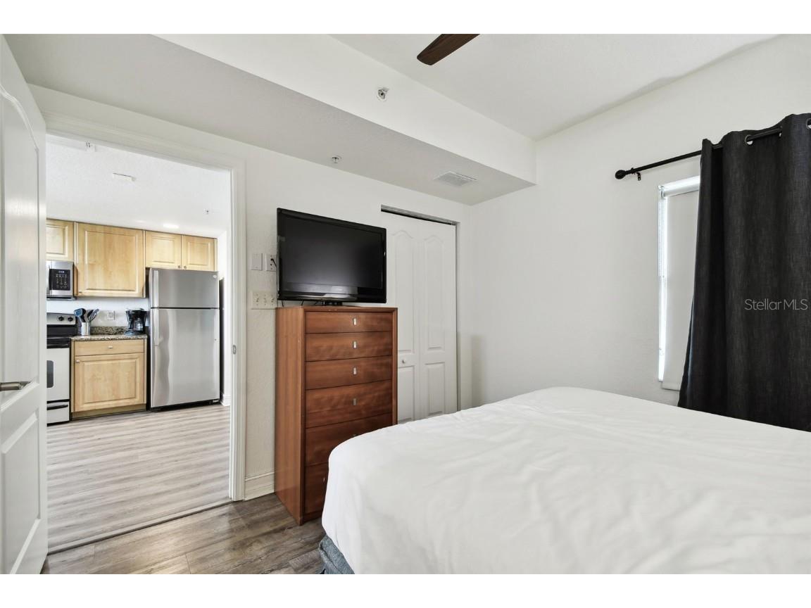 11605 Gulf Boulevard #502 Treasure Island FL 33706 - GULF OF MEXICO TB8329499 image21