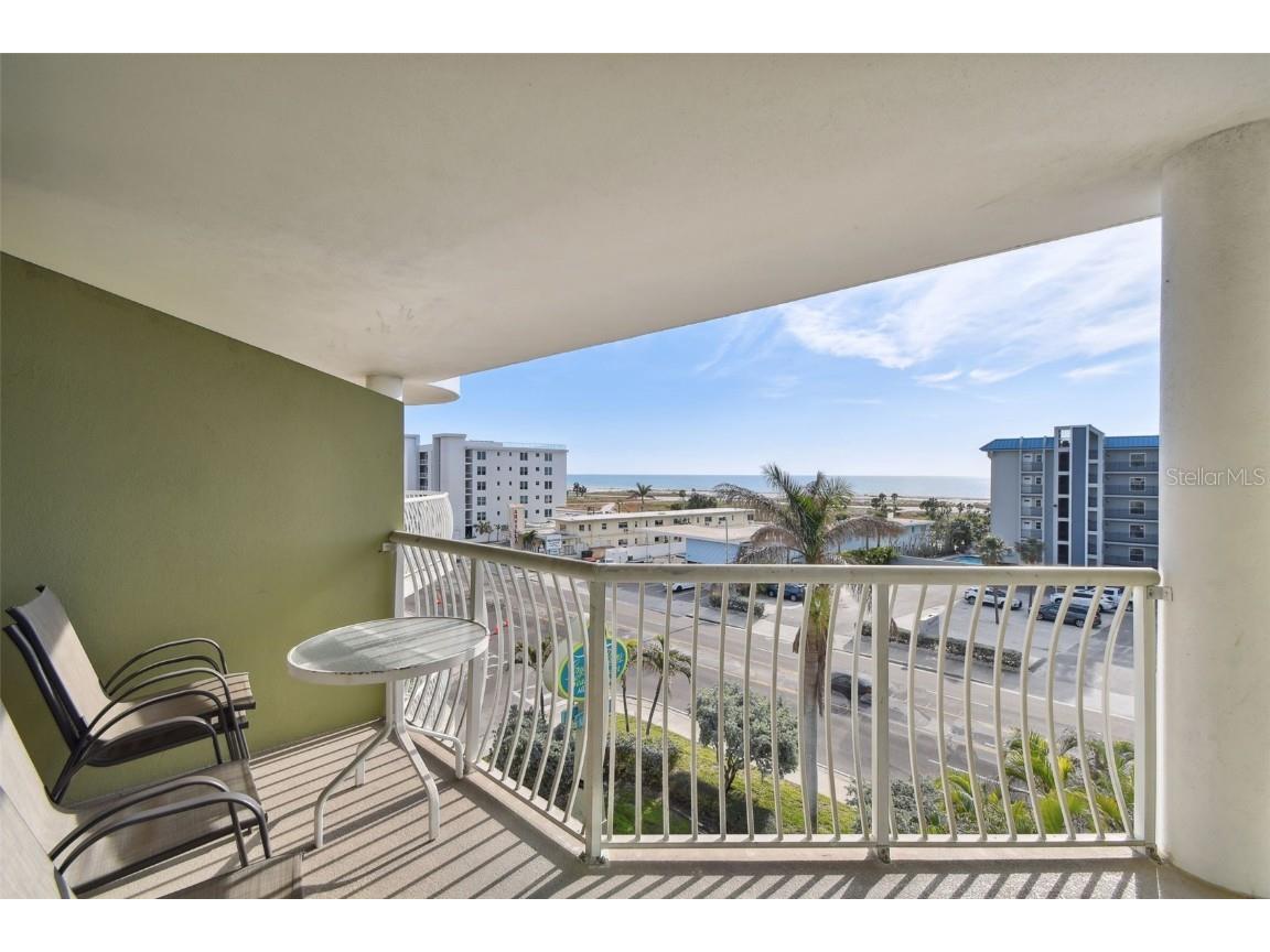 11605 Gulf Boulevard #502 Treasure Island FL 33706 - GULF OF MEXICO TB8329499 image34