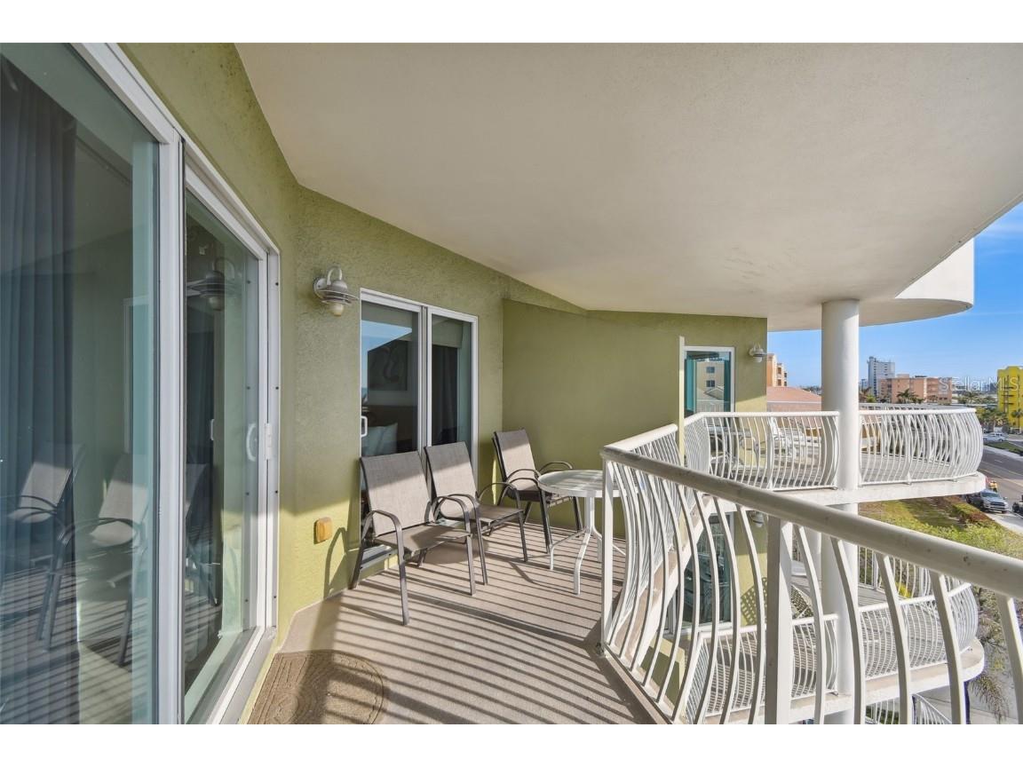 11605 Gulf Boulevard #502 Treasure Island FL 33706 - GULF OF MEXICO TB8329499 image35