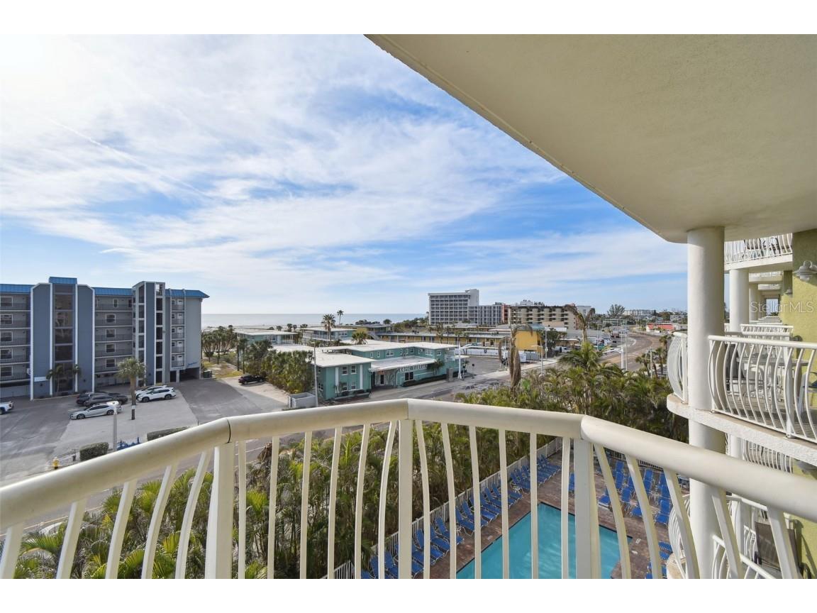 11605 Gulf Boulevard #502 Treasure Island FL 33706 - GULF OF MEXICO TB8329499 image41