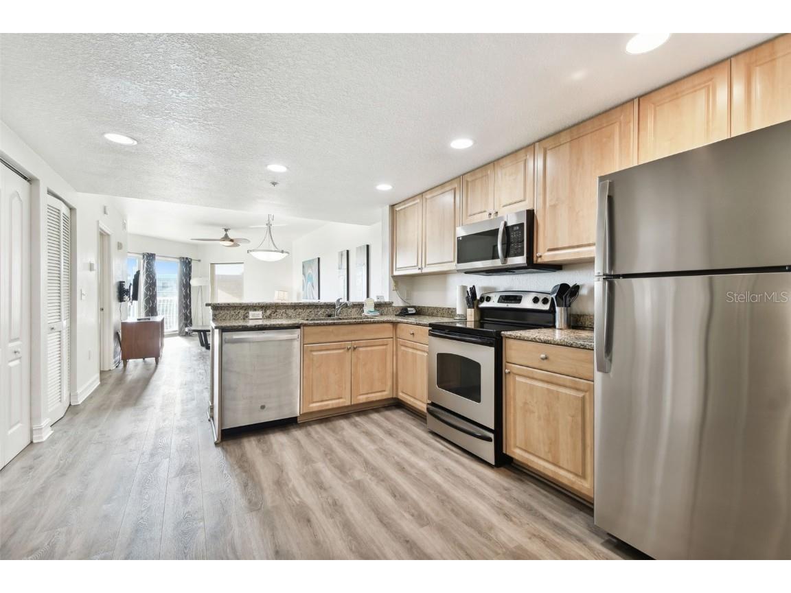 11605 Gulf Boulevard #502 Treasure Island FL 33706 - GULF OF MEXICO TB8329499 image6