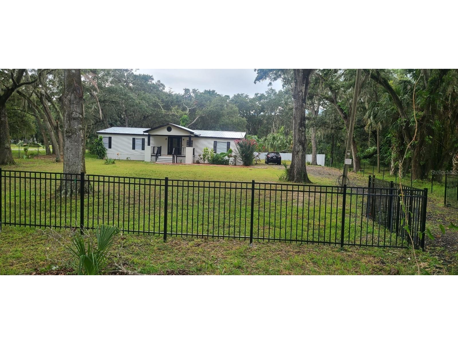 11605 North Street Gibsonton FL 33534 T3470749 image1