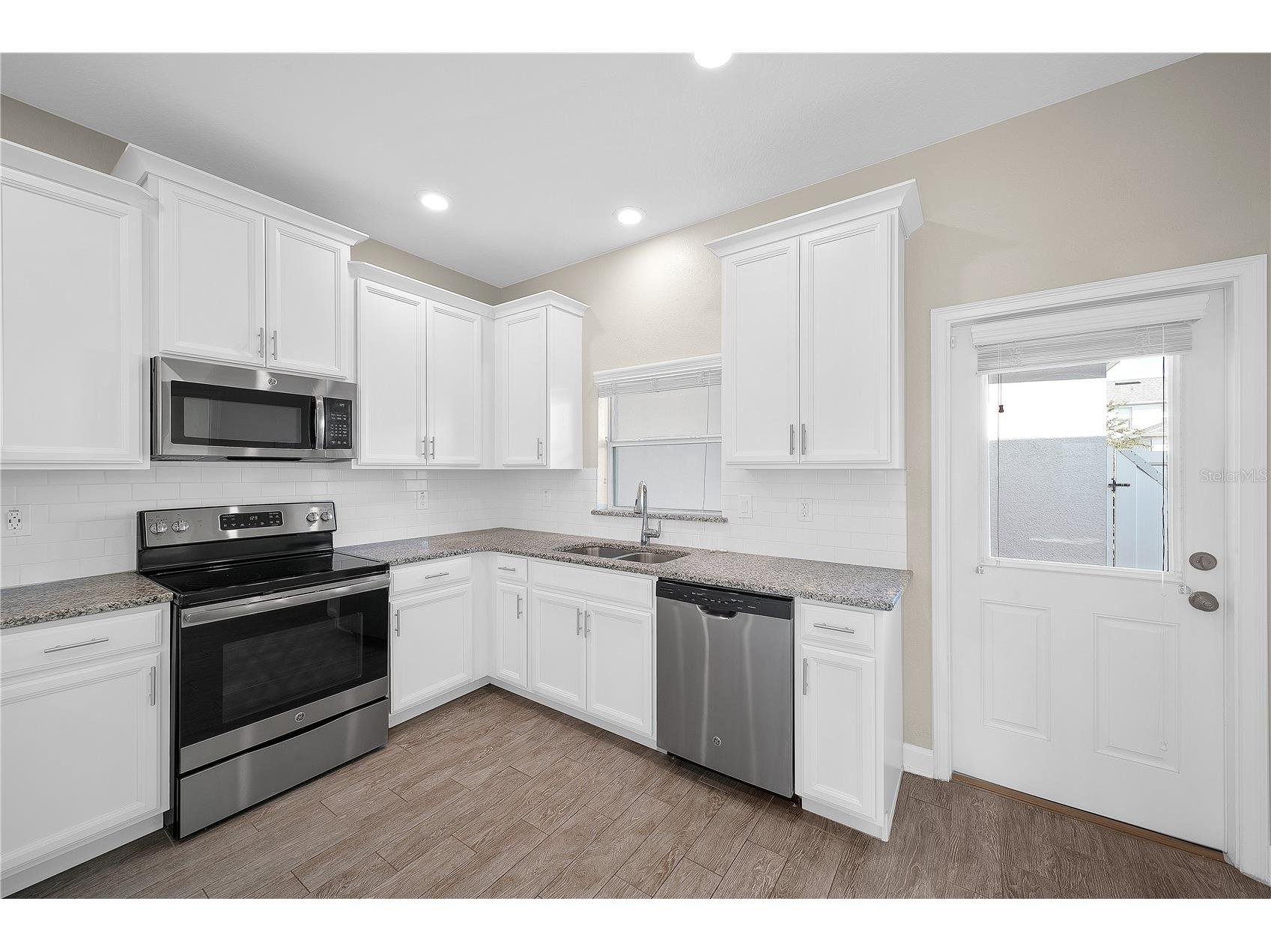 11607 Mystery Lane Orlando FL 32832 O6396707 image7