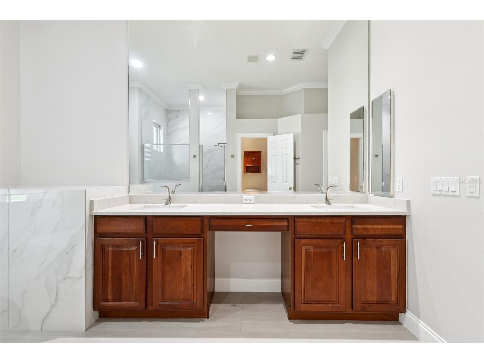 11608 Claymont Circle Windermere FL 34786 - LAKE BURDEN O6390072 image38