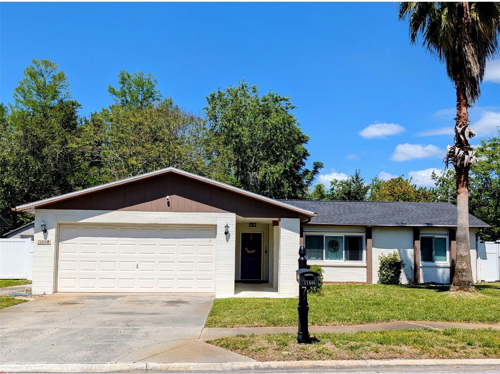 11608 Fox Run Port Richey FL 34668 W7882114 image1
