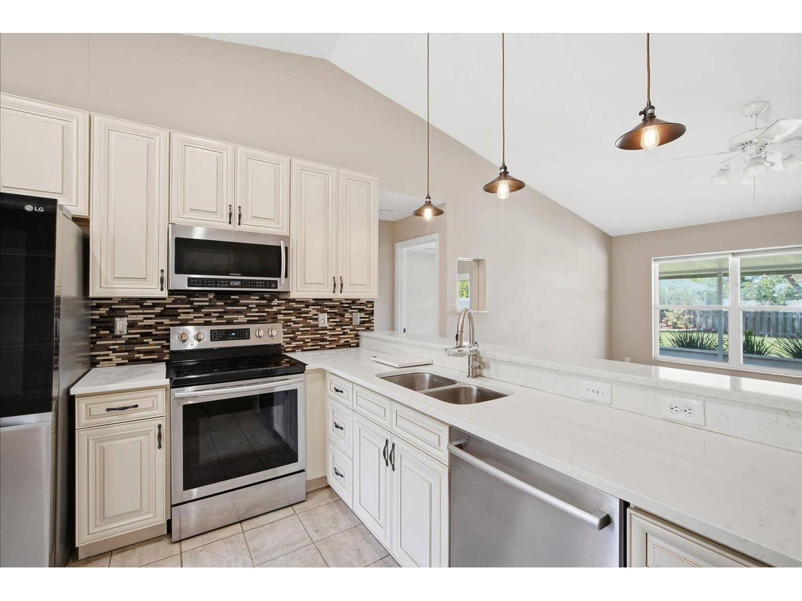 11609 4th Avenue E Bradenton FL 34212 A4692836 image5