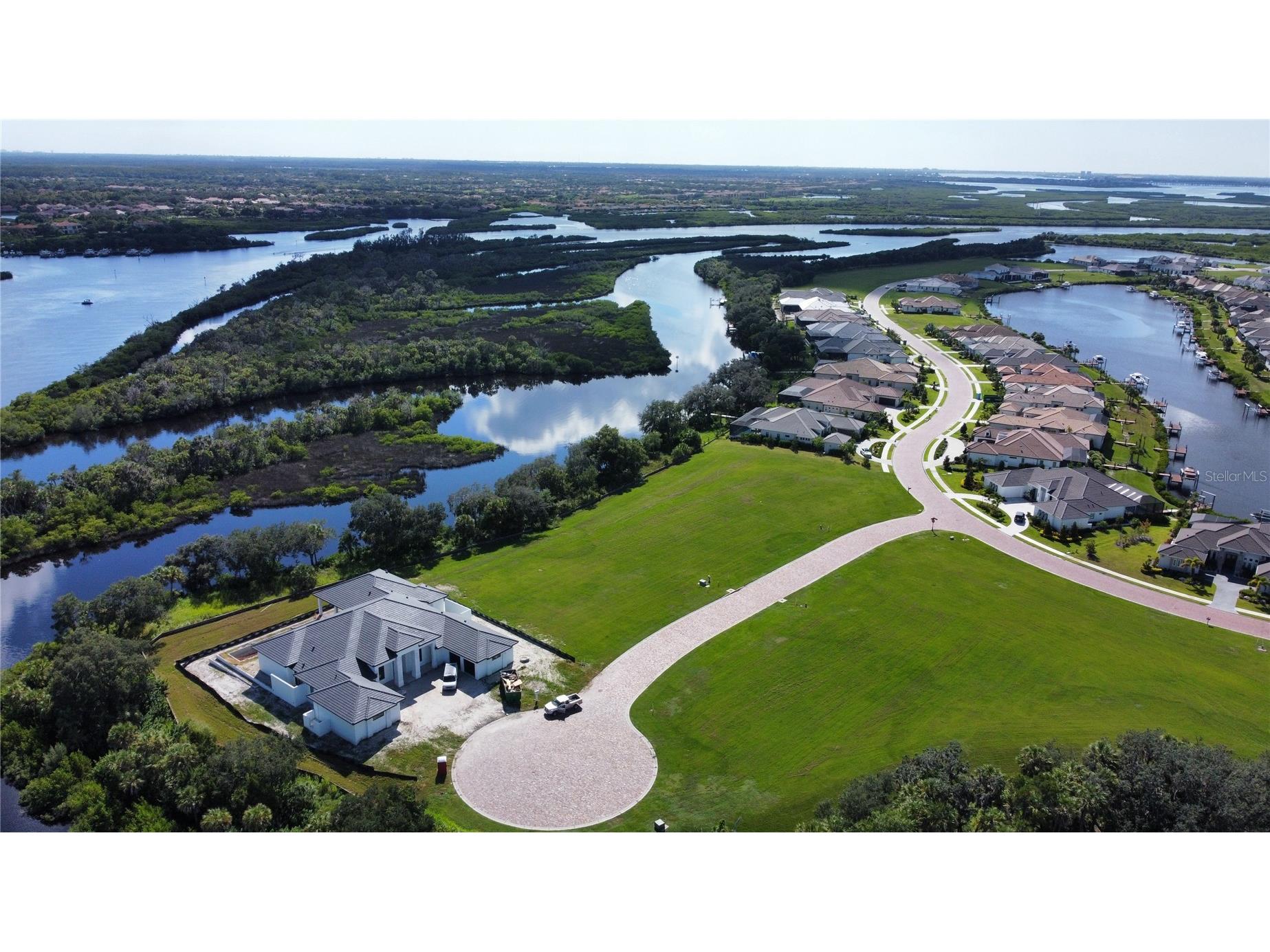 11609 Bayou Cove Parrish FL 34219 TB8487390 image1