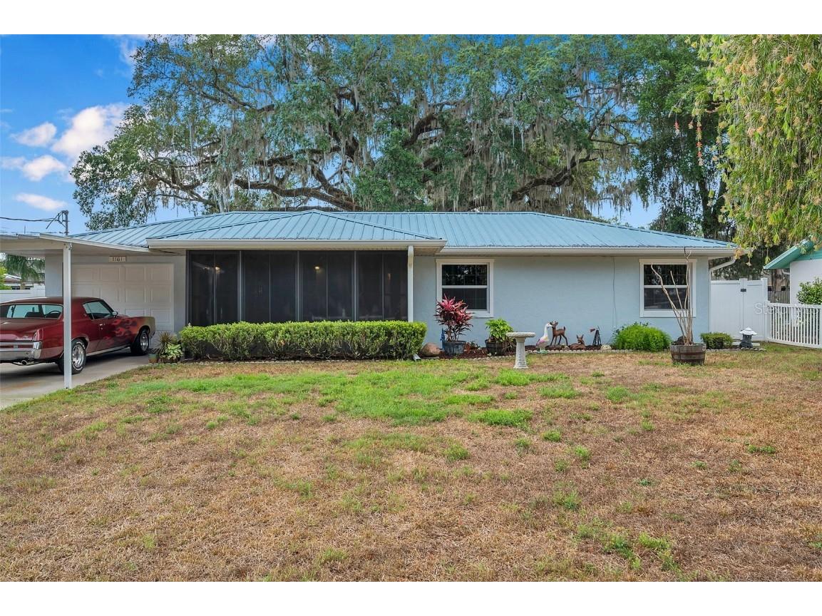 1161 Cr 463 Lake Panasoffkee FL 33538 U8198001 image1