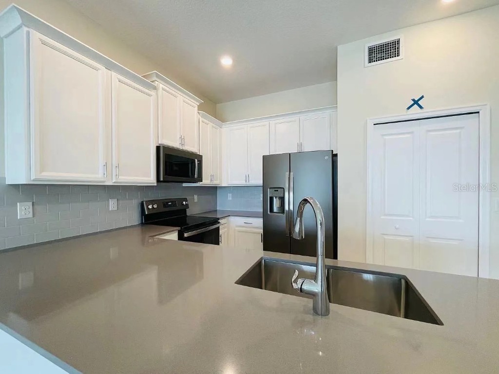 1161 Drop Lane Davenport FL 33896 O6345315 image9