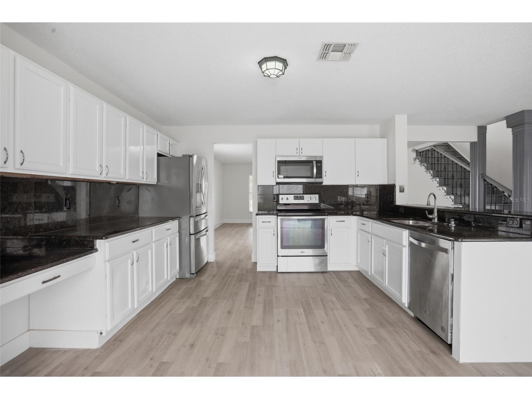 1161 Kempton Chase Parkway Orlando FL 32837 TB8506053 image7