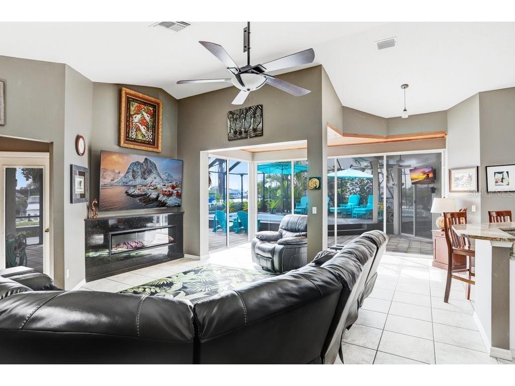 1161 Marina Drive Tarpon Springs FL 34689 TB8462954 image19